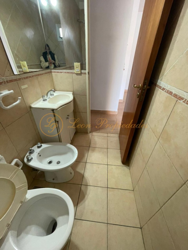 Catamarca Nro 3420 (Edificio de escaleras - 2do piso - un dormitorio, con balcon)