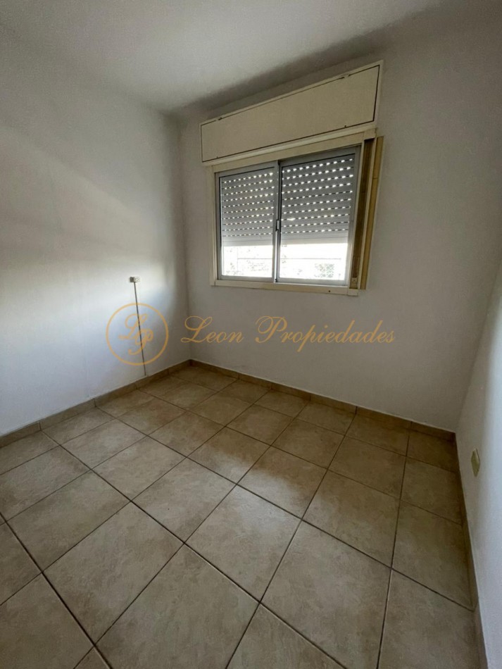 Catamarca Nro 3420 (Edificio de escaleras - 2do piso - un dormitorio, con balcon)