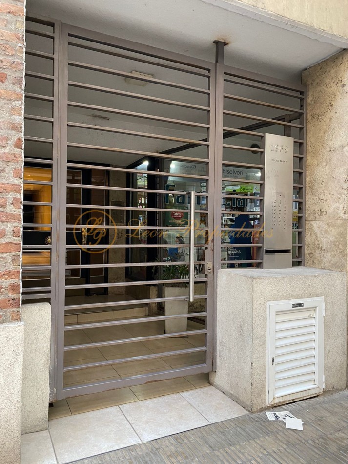 Salta 1969 Piso 5to. (contrafrente)