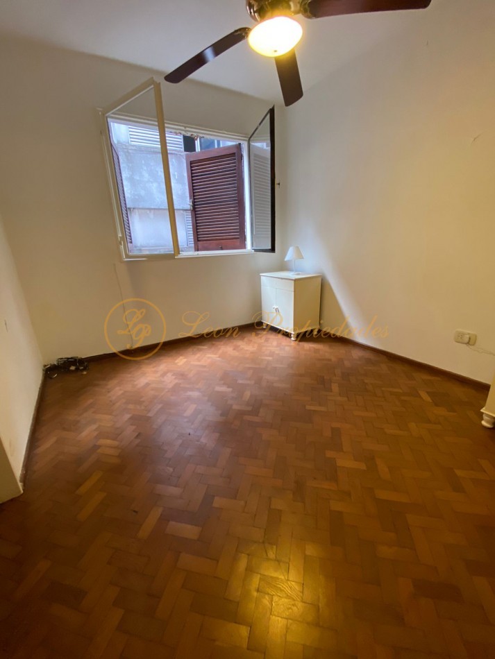 Salta 1969 Piso 5to. (contrafrente)