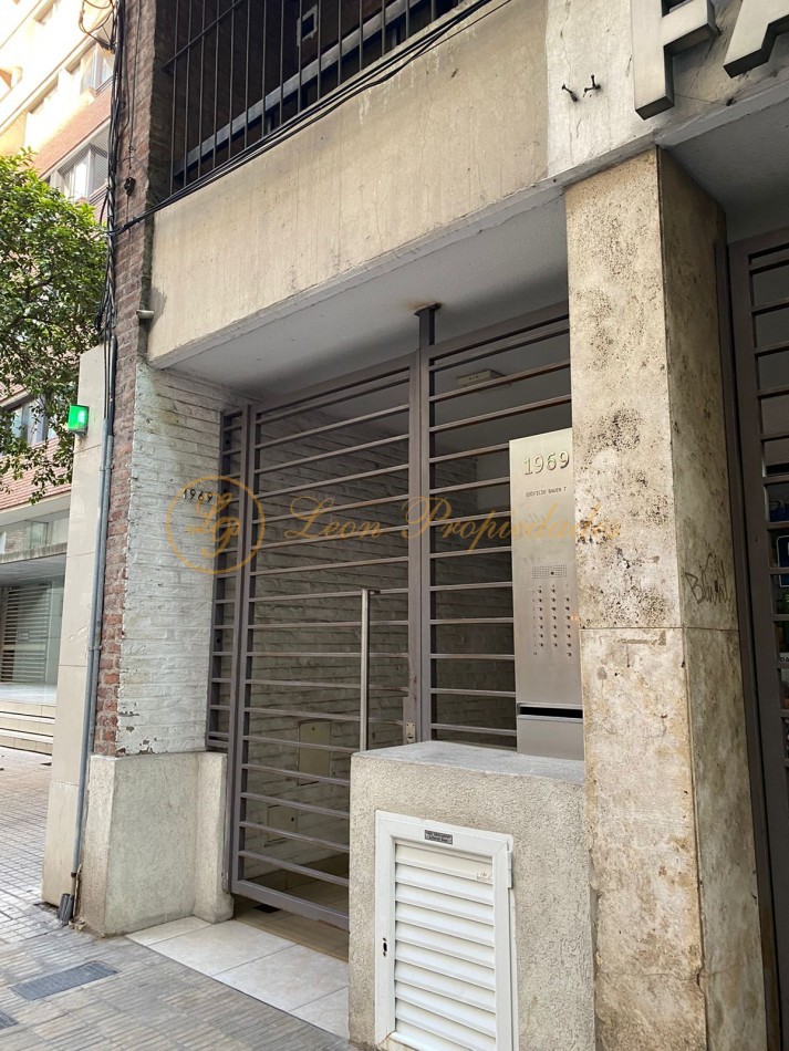 Salta 1969 Piso 5to. (contrafrente)